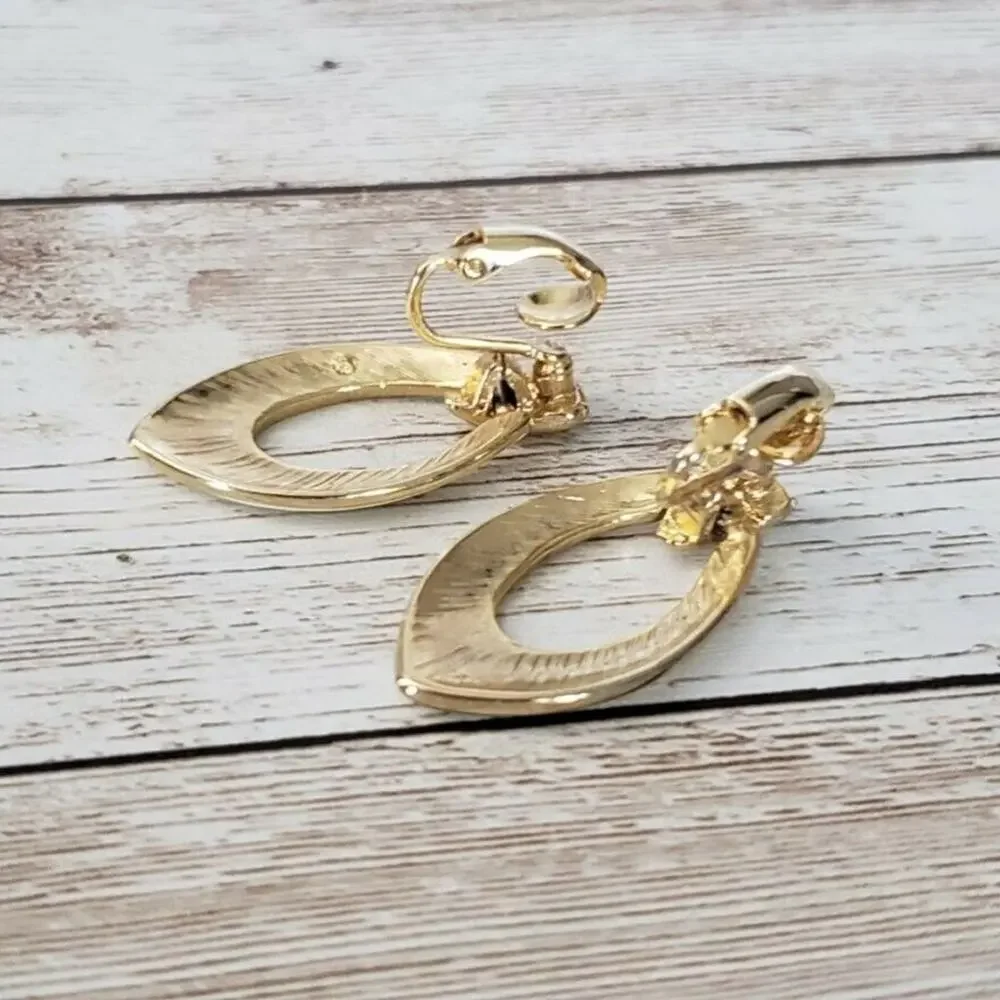 Vintage Clip On Earrings Cream & Gold Tone Fancy Dangle Statement